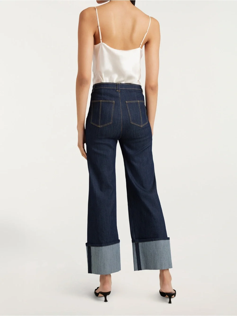 Cinq a Sept Benji Cuffed Jeans  Indigo Blue Size 4
